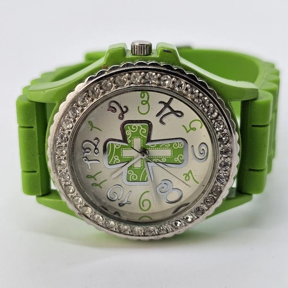 Women's Watch 38MM White‎ Dial Cross on Dial Religious Green Bands New Battery